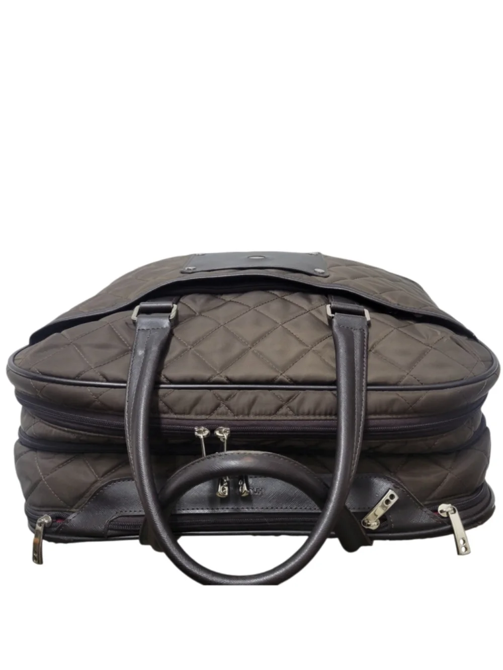 Knomo Bloomsbury Quilted Serra 15